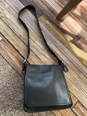 Coach Vintage Black Leather Messenger Bag